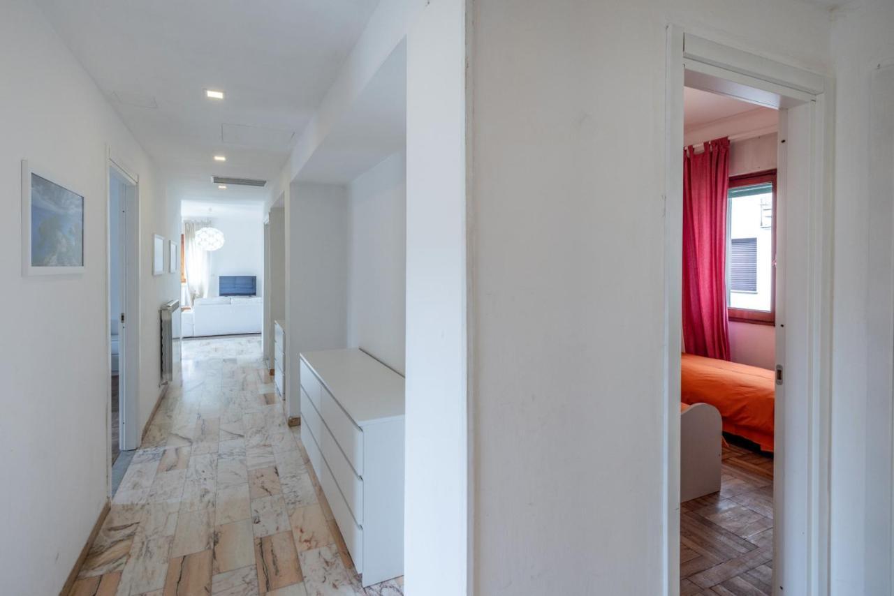 Casa Romeo Appartamento Con Posto Auto Finale Ligure Exteriör bild
