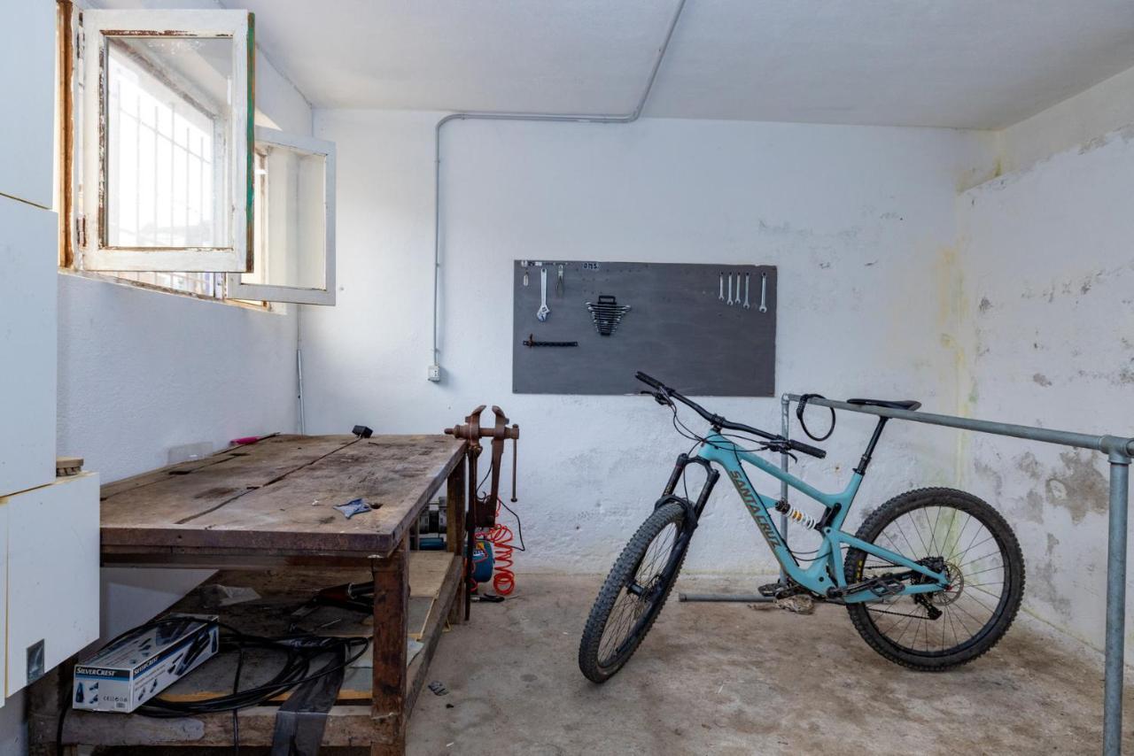 Casa Romeo Appartamento Con Posto Auto Finale Ligure Exteriör bild