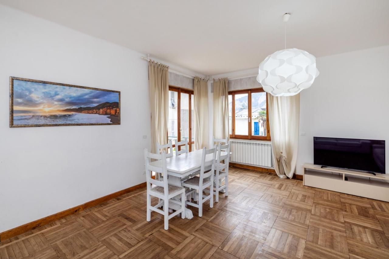 Casa Romeo Appartamento Con Posto Auto Finale Ligure Exteriör bild