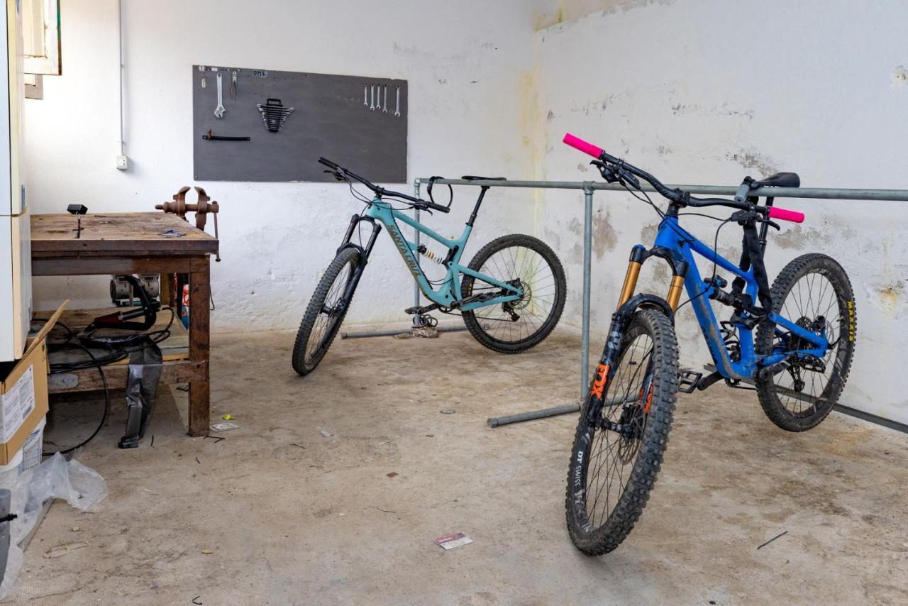 Casa Romeo Appartamento Con Posto Auto Finale Ligure Exteriör bild