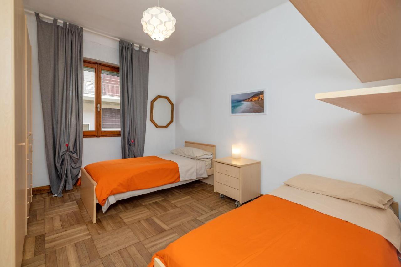 Casa Romeo Appartamento Con Posto Auto Finale Ligure Exteriör bild