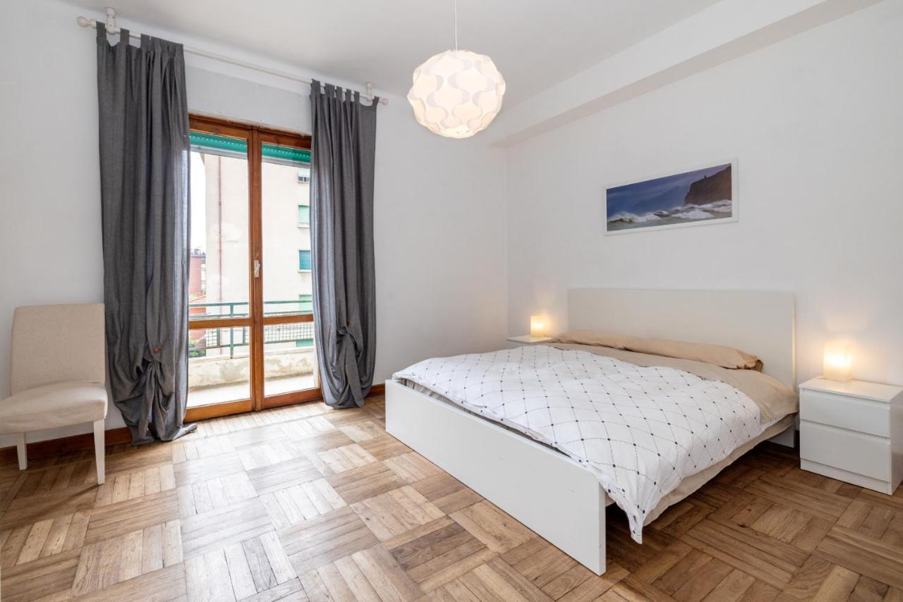 Casa Romeo Appartamento Con Posto Auto Finale Ligure Exteriör bild